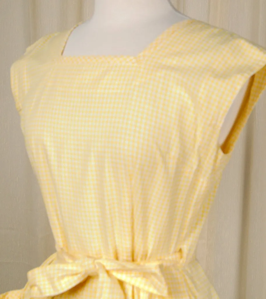 1950s Gingham Floral Wrap Dress