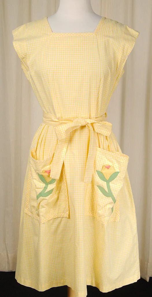 1950s Gingham Floral Wrap Dress