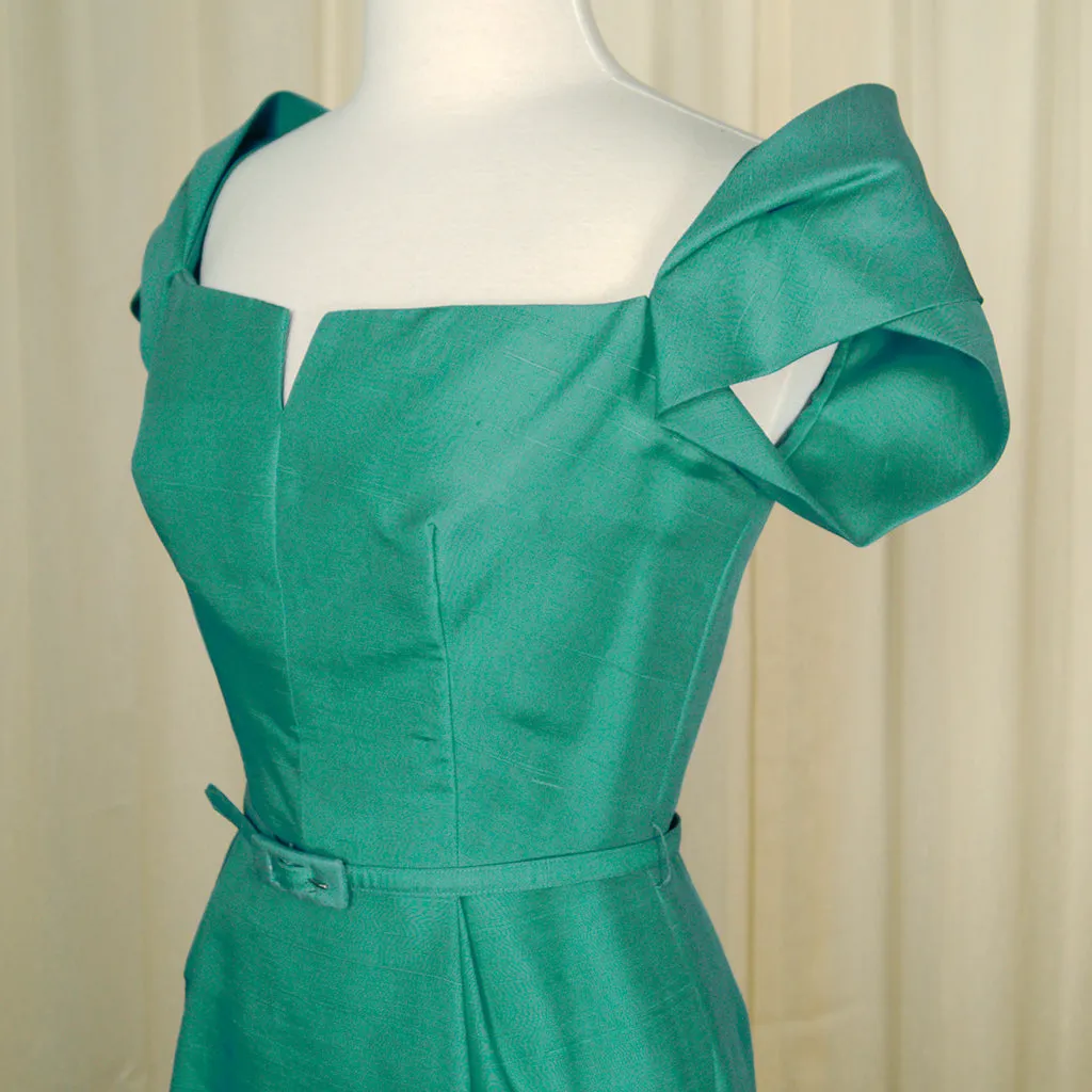 1950s Sexy Teal Wiggle Dress