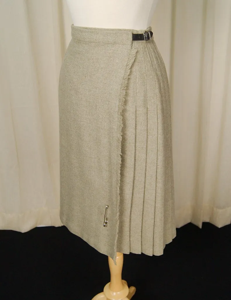 1950s Tan Kilt Skirt