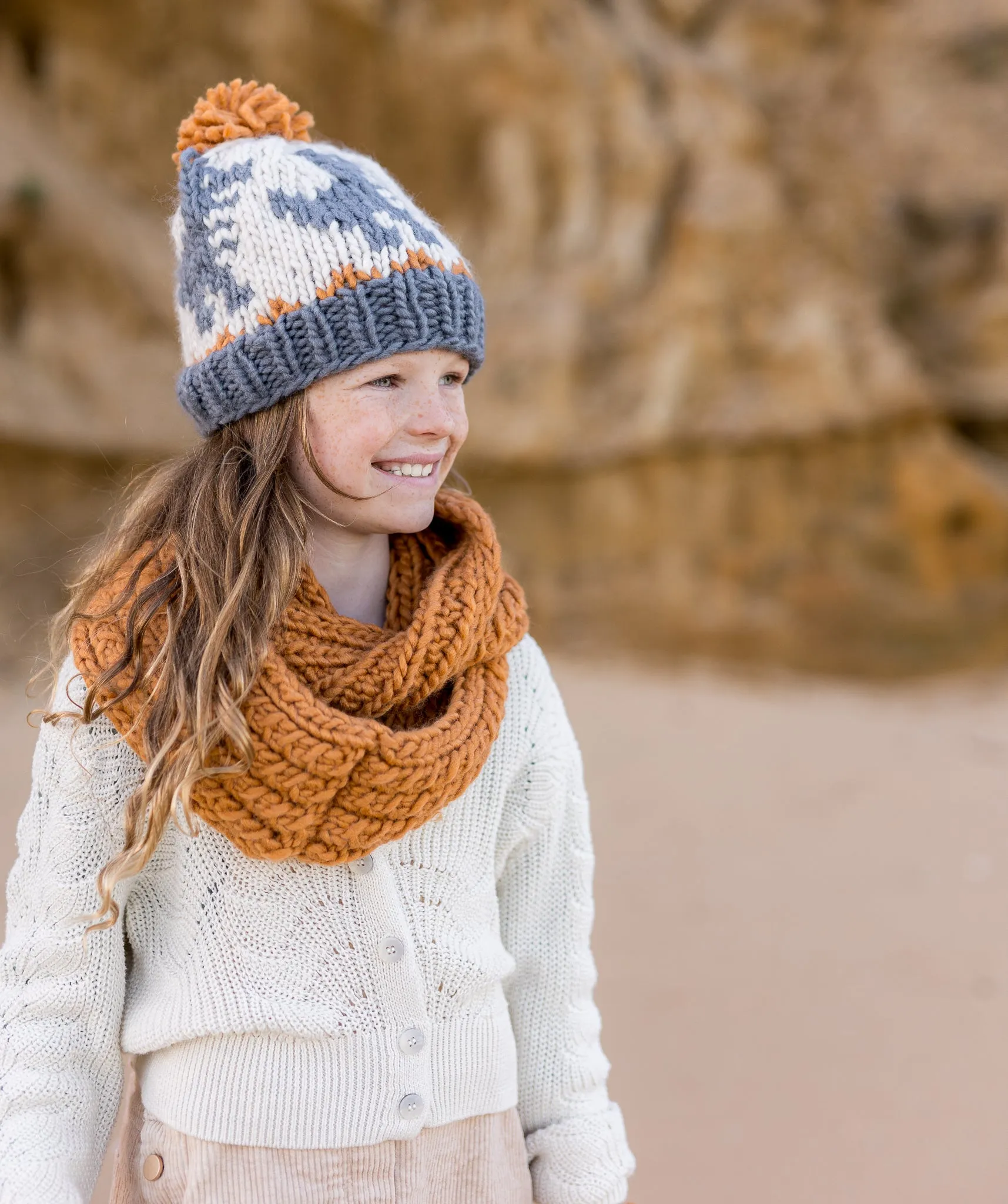 Acorn Dino Beanie - Grey & Caramel