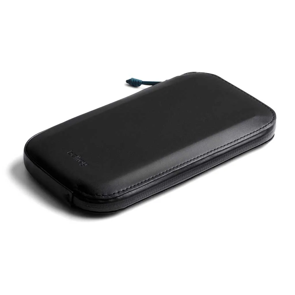 All-Conditions Phone Pocket