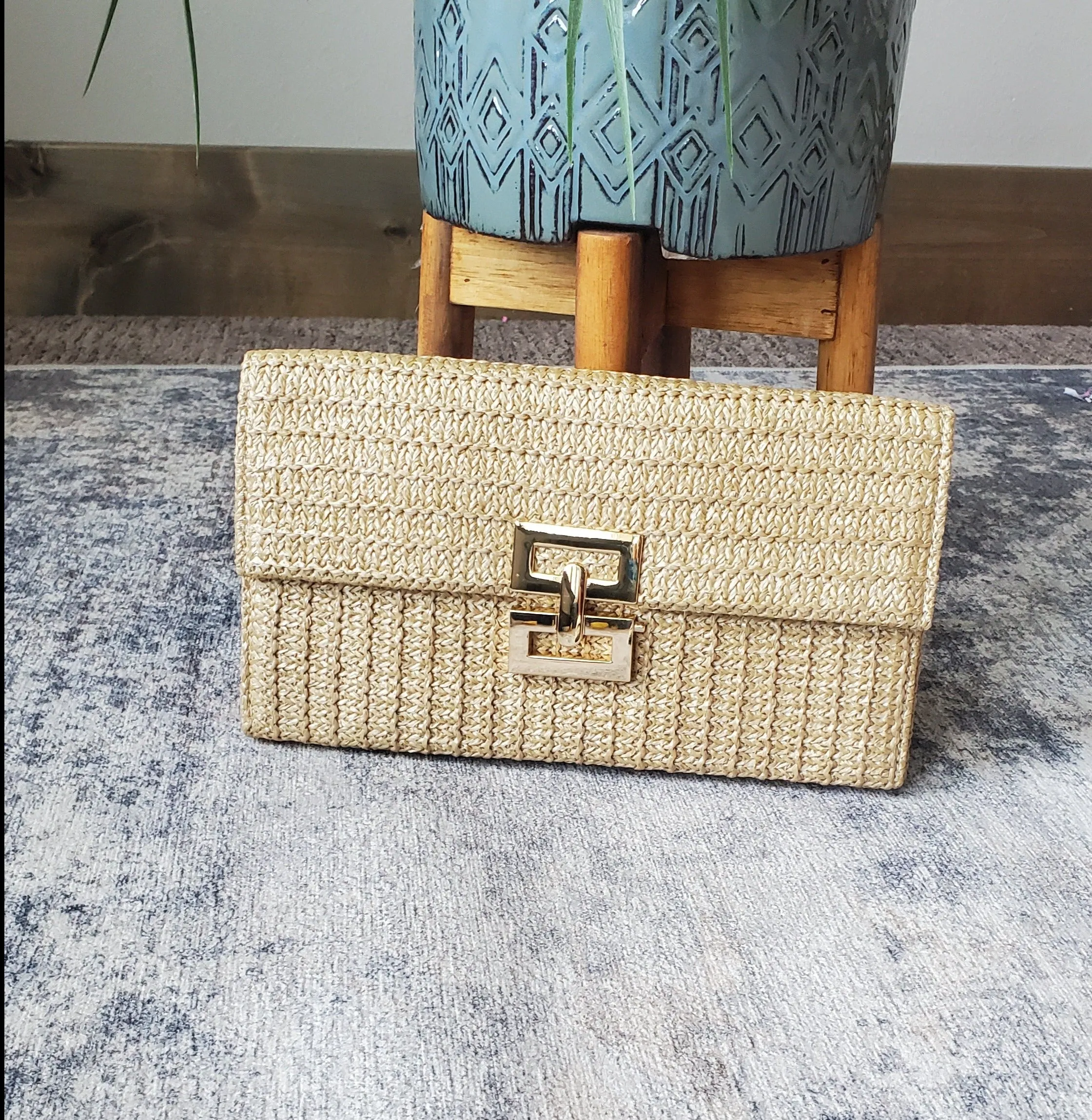 Beige Woven Metal Clasp Flap Handbag