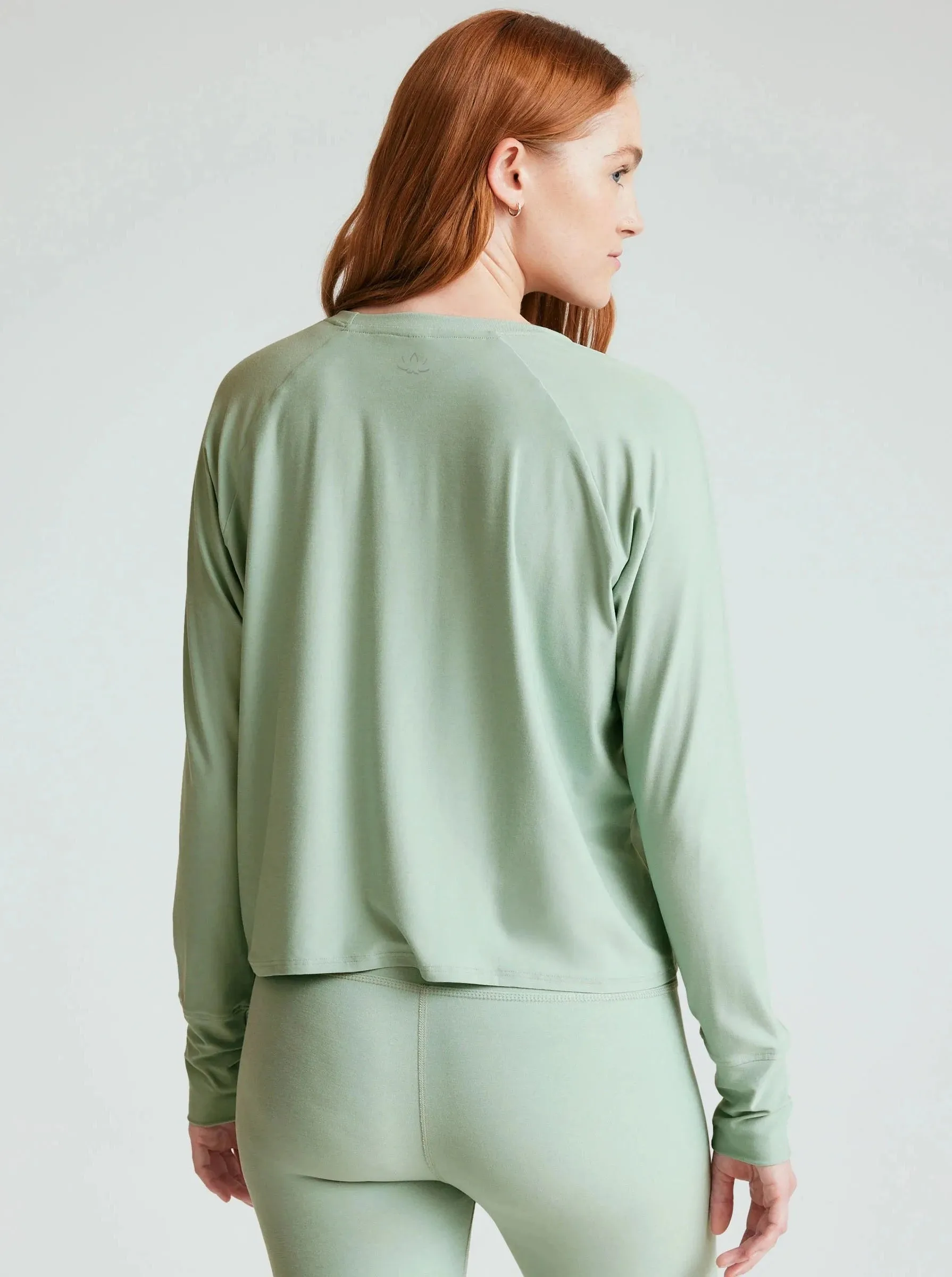 Beyond Yoga Featherweight Daydreamer Pullover - Minty Slate Heather