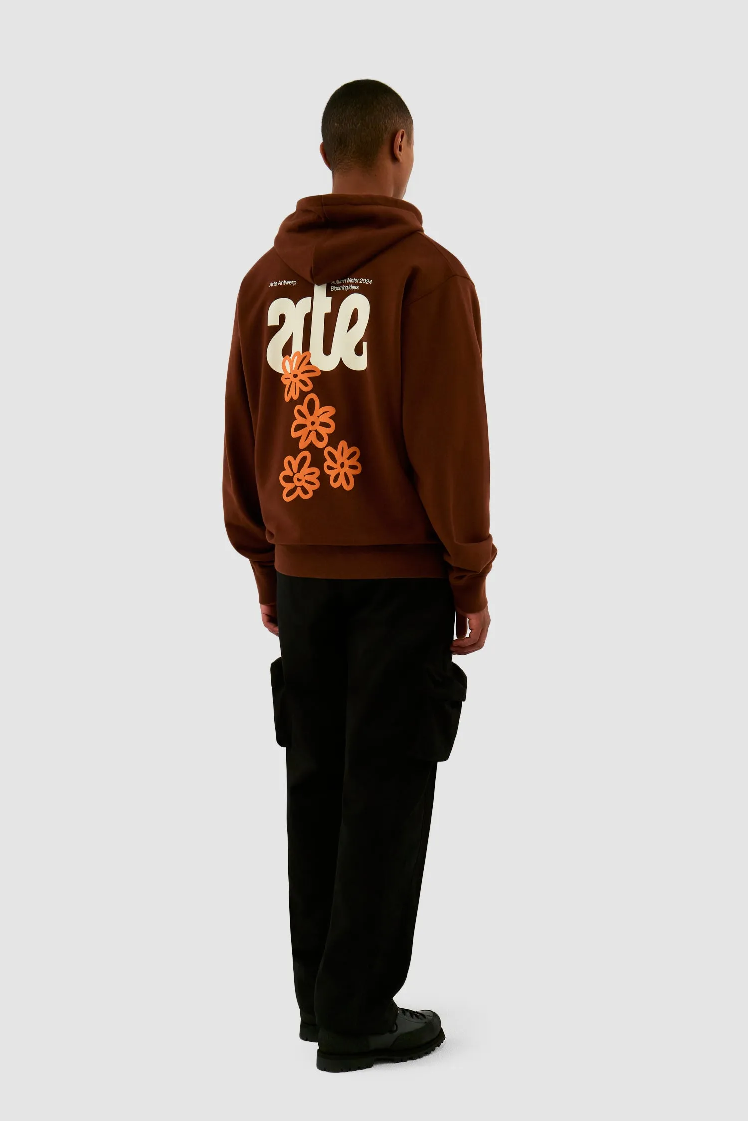 Blooming Ideas Hoodie - Brown