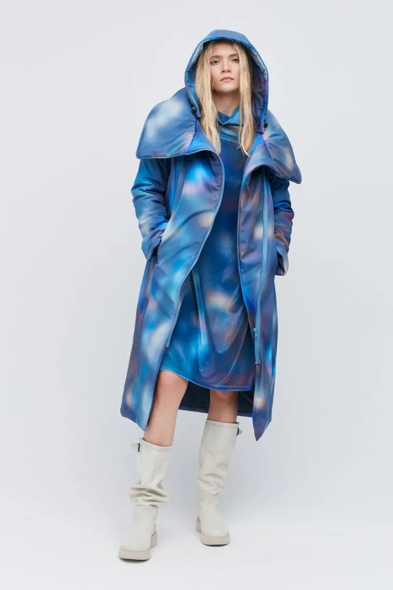 Blue Snow Leo Coat & Bag Free!