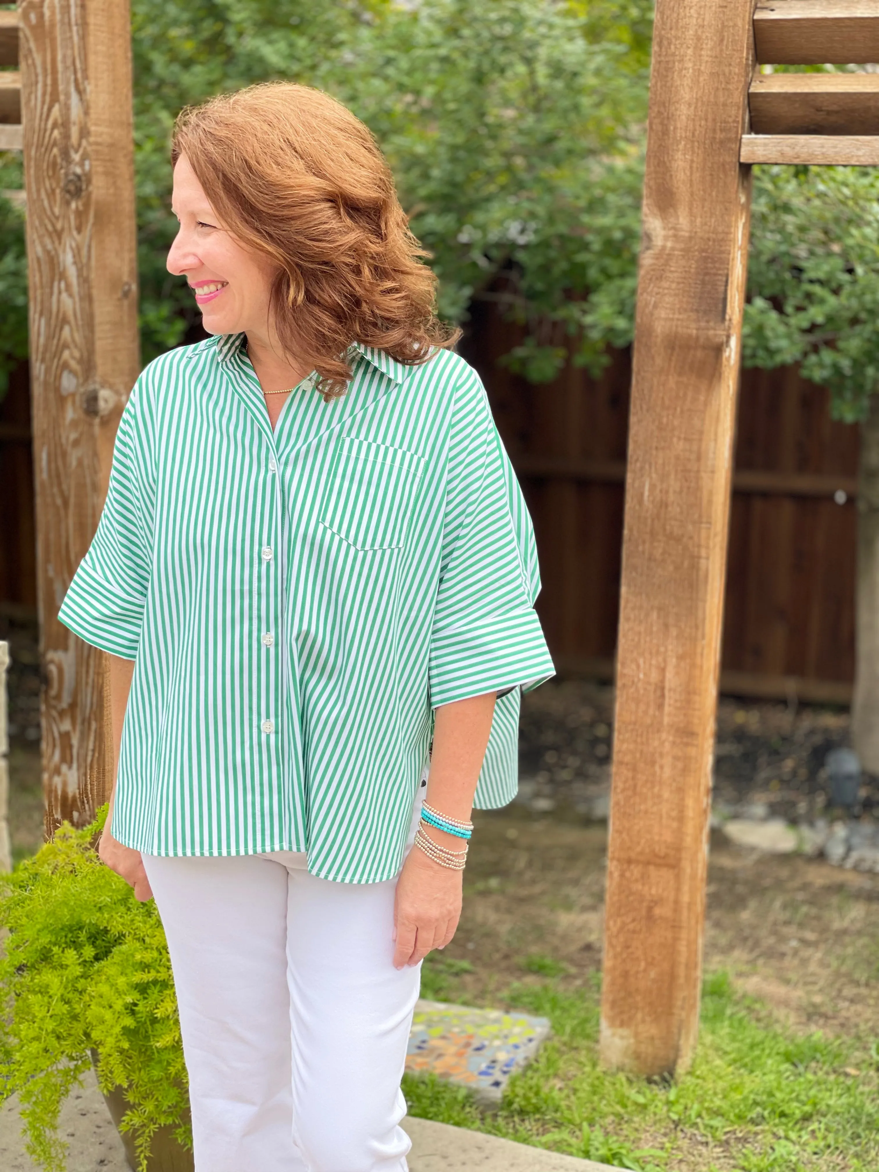 Caryn Lawn Abby Swing Top in Kelly Green