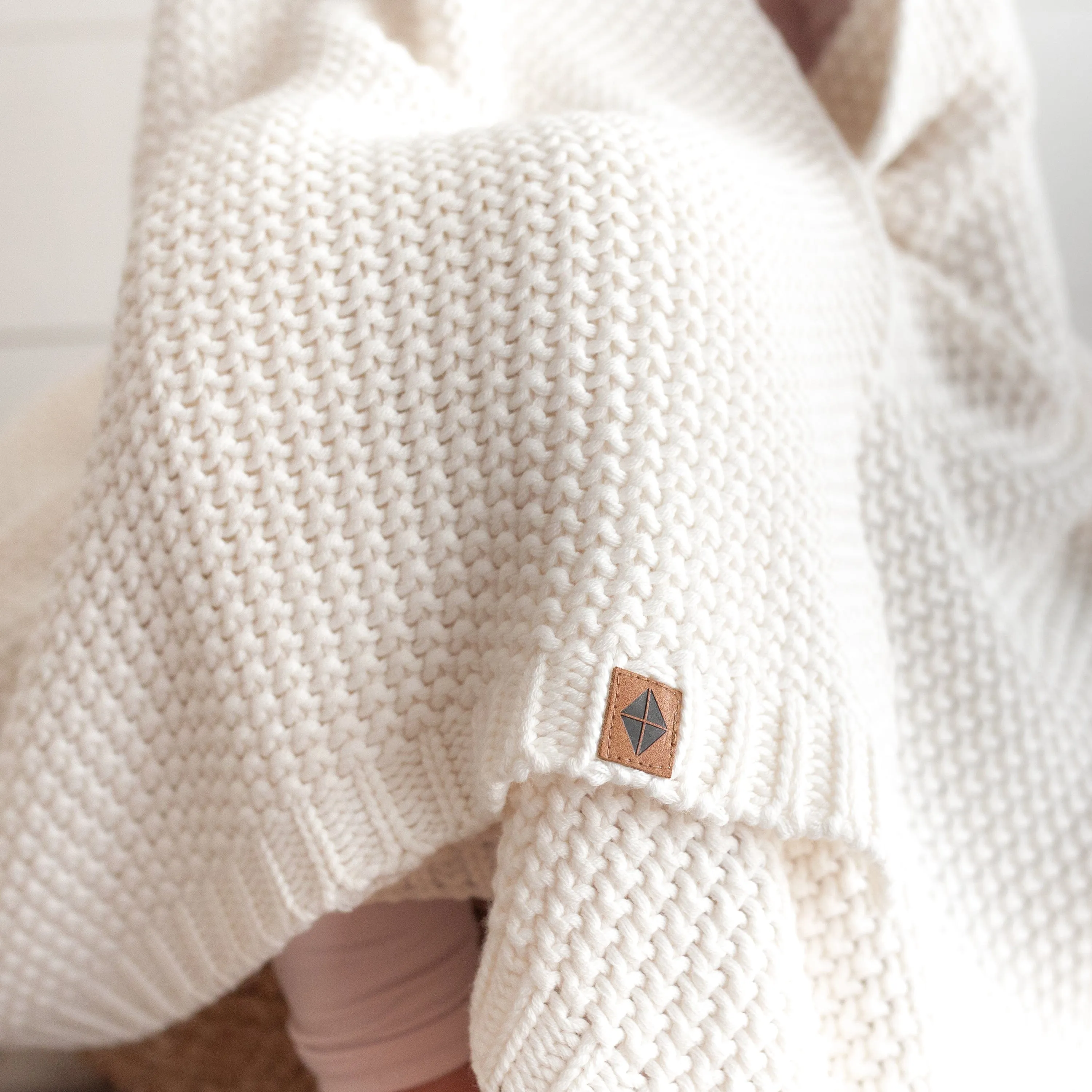 Chunky Knit Toddler Blanket in Cloud