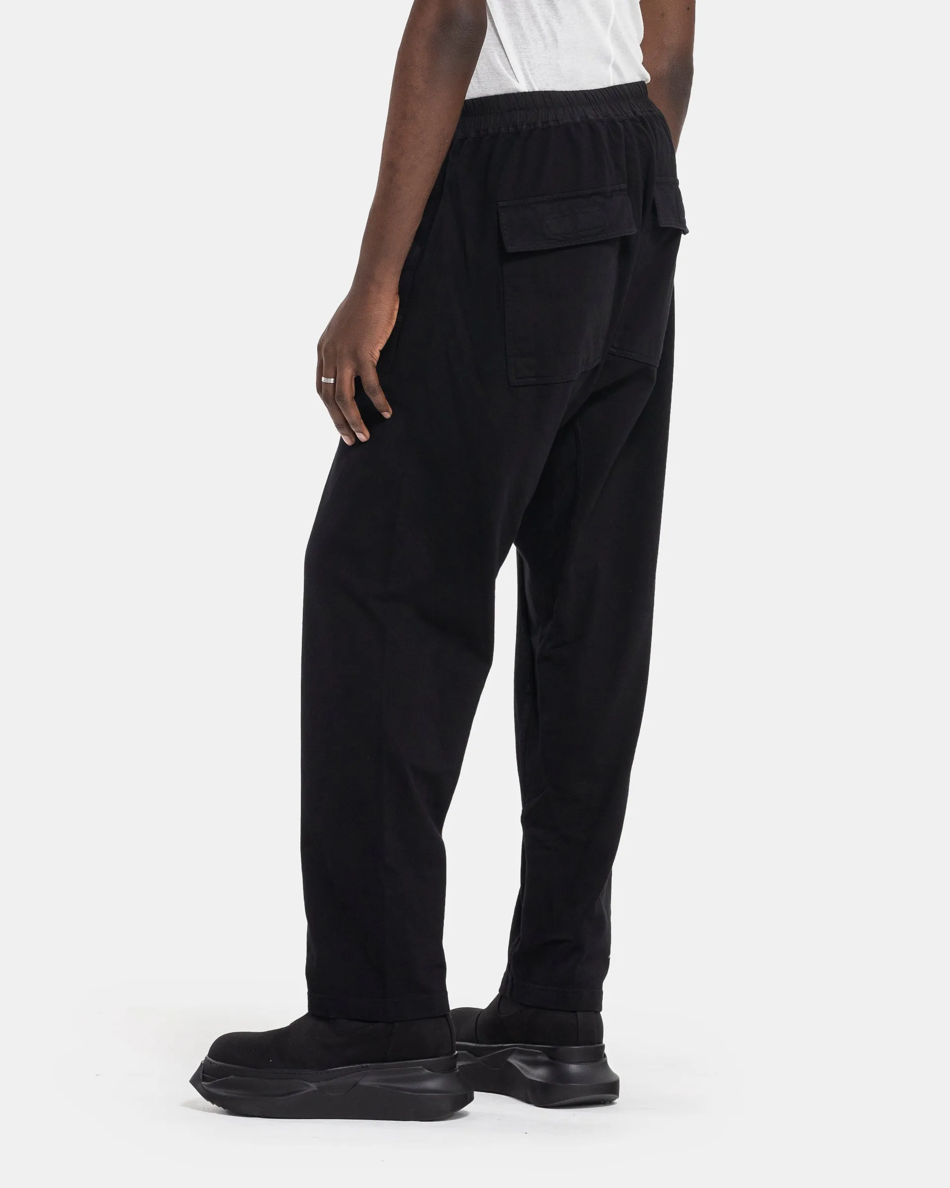 Classic Cargo Pants in Black