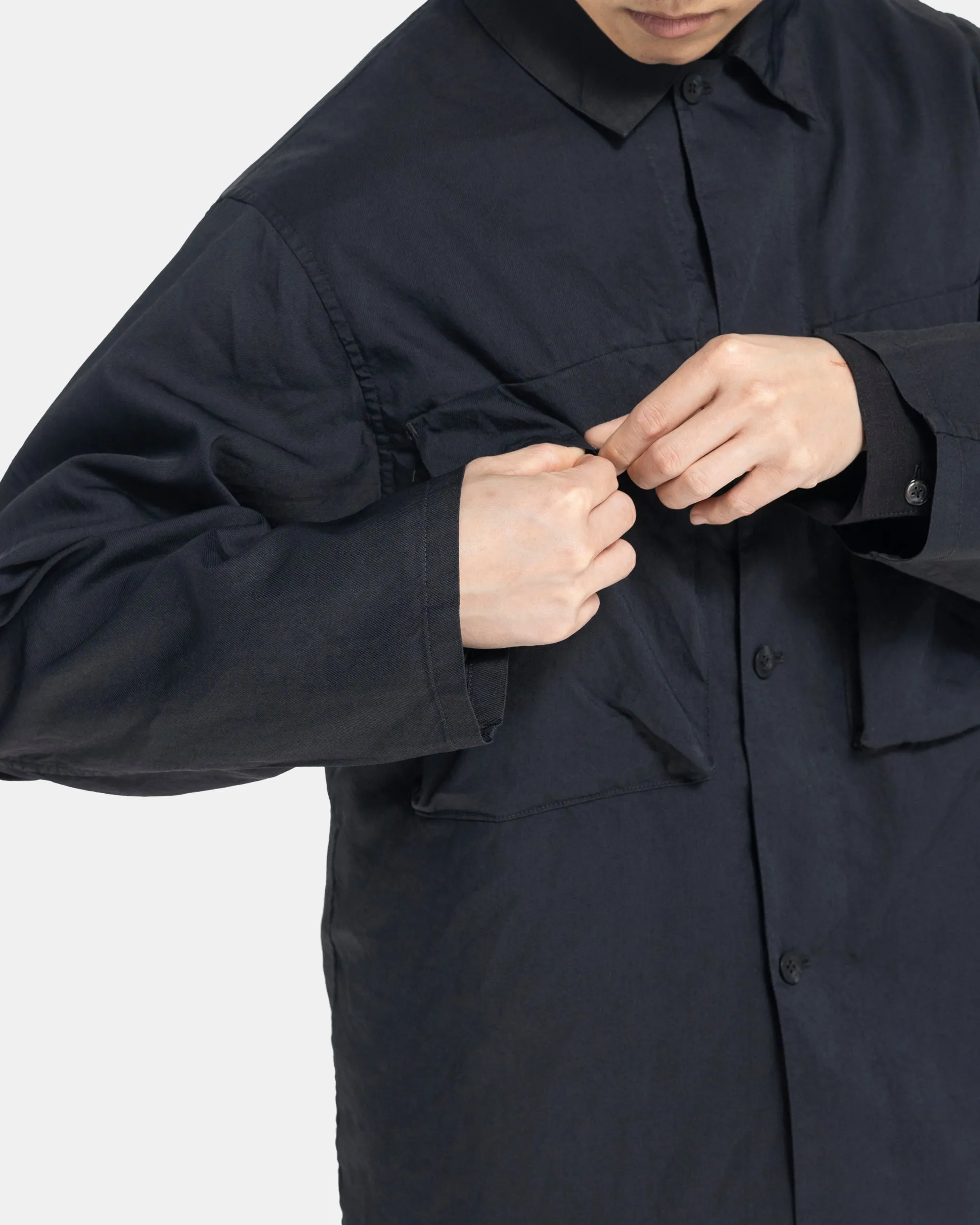 Garment-dye Shirt Jacket in Black Navy