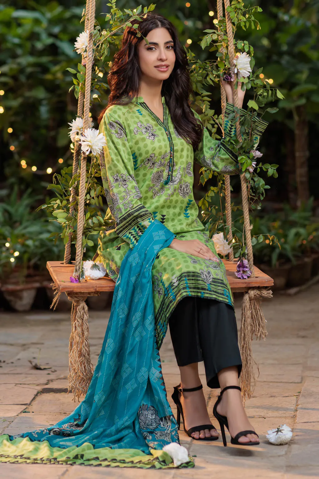 GREEN-LAWN-3 PIECE (BS6243P05) BIN 91 R15