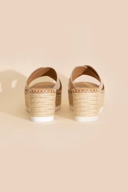 Height-S-Raffia Platform slides