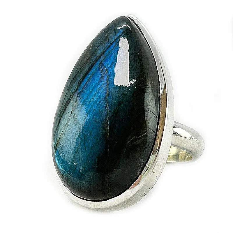 Kanti Labradorite Teardrop Ring