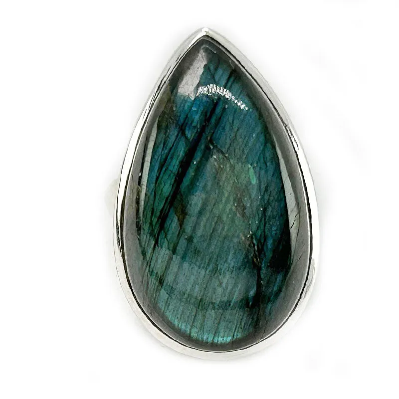 Kanti Labradorite Teardrop Ring