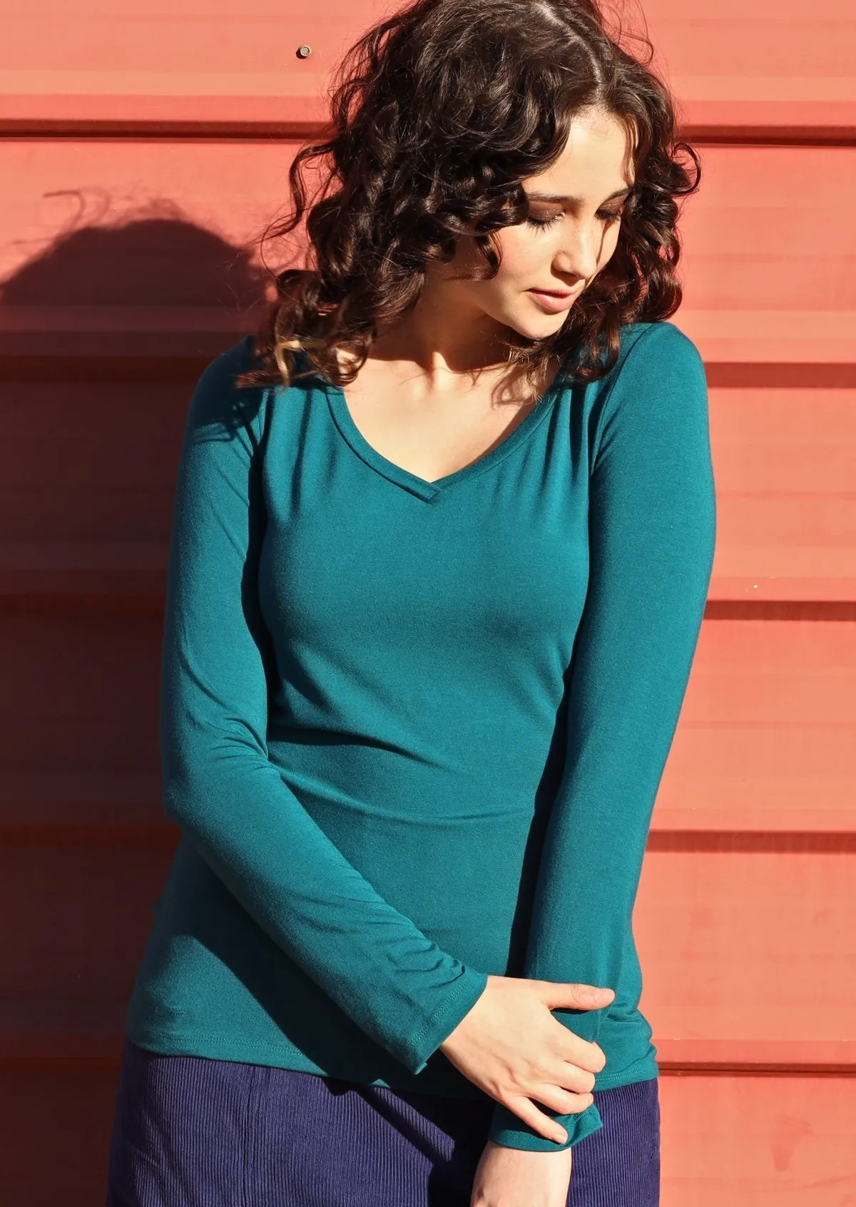 Long Sleeve Stretch V-neck Top Teal