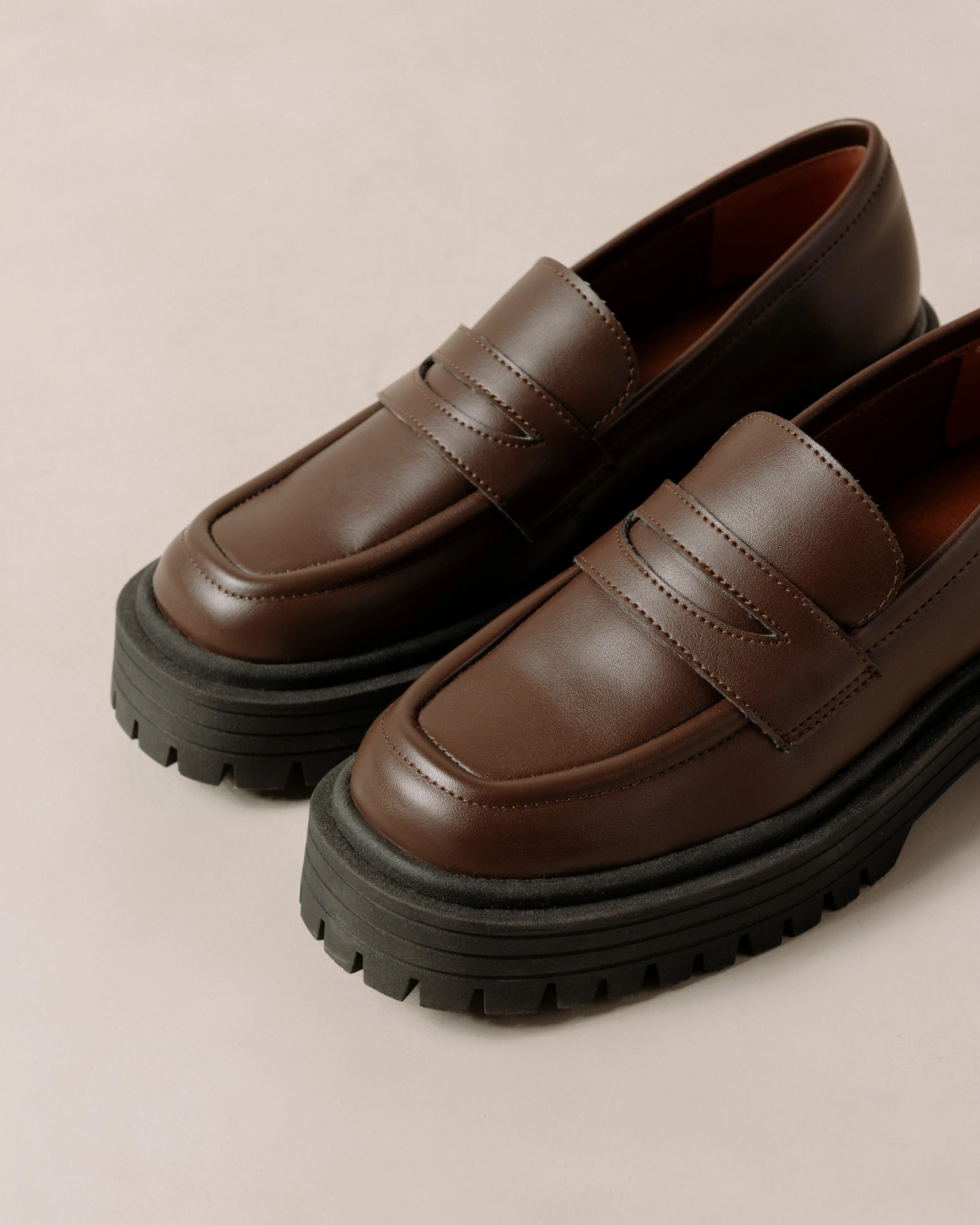 Mask Umber Brown Vegan Leather Loafers