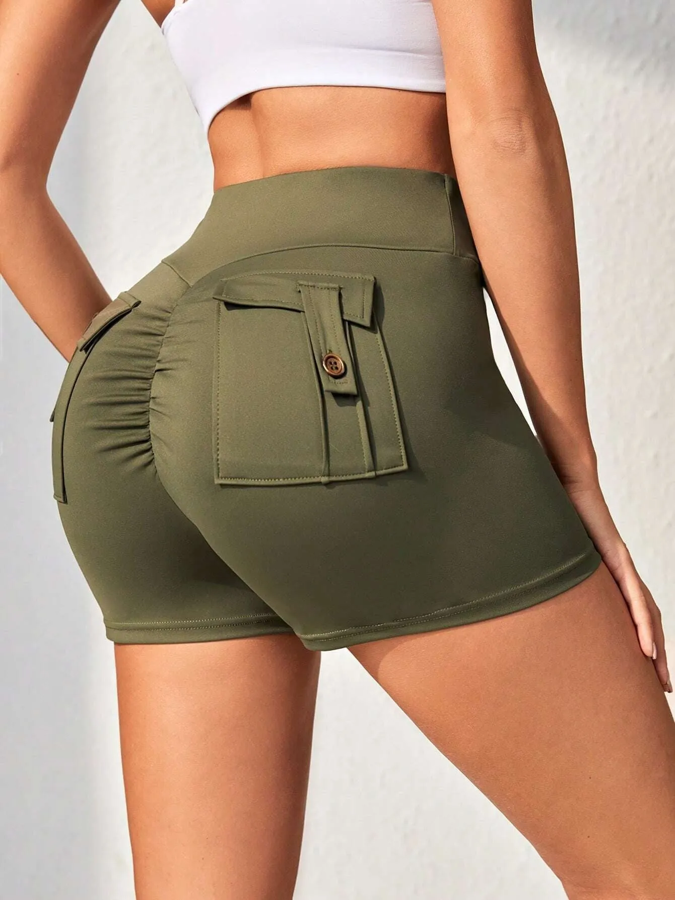 Nia Wide-waistband Flap Pockets Gym Shorts