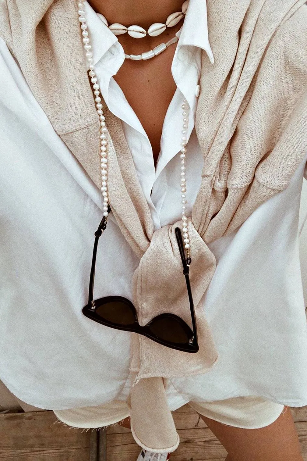 Pearls - Sunglasses Chain