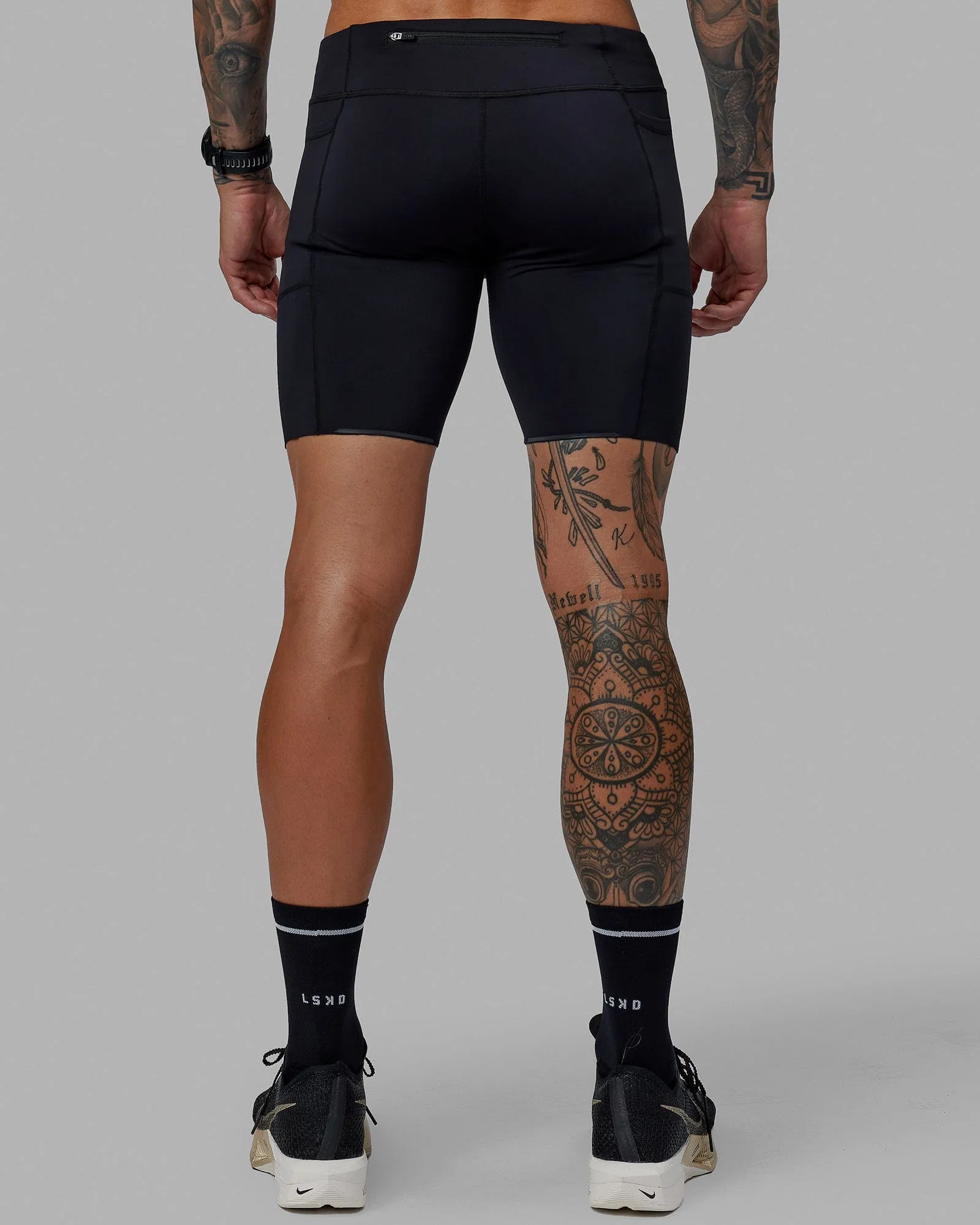 Race Day Short Tights 8" - Black