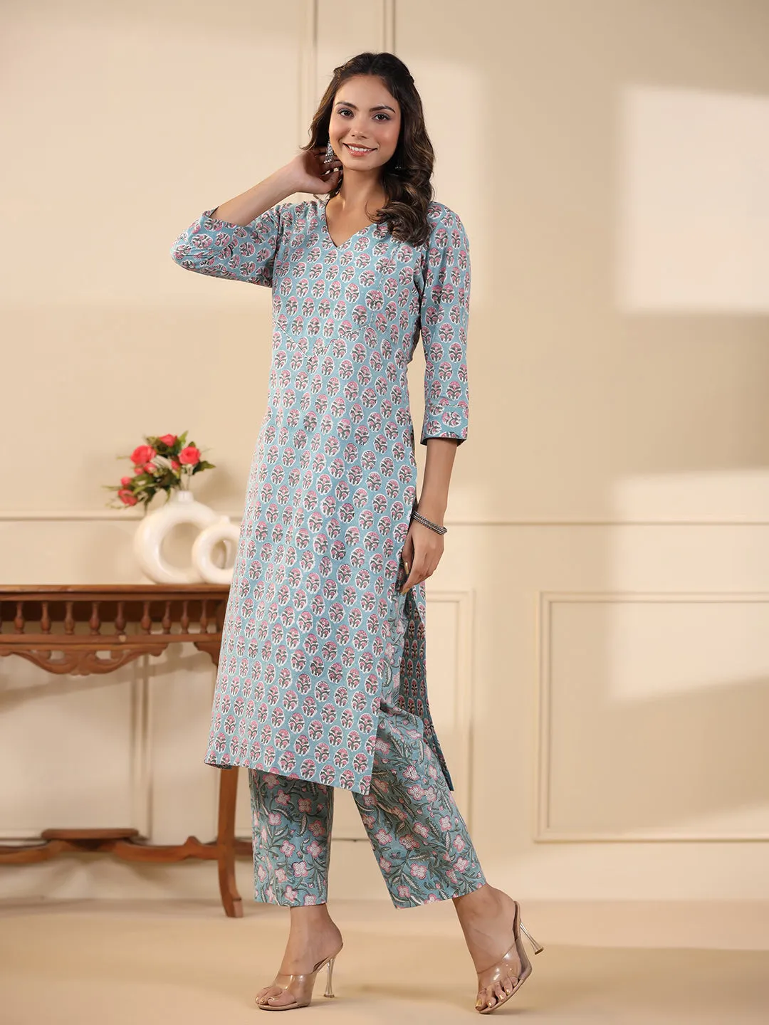 Sadabahaar Aqua Butti Handblock Printed Cotton Kurta Pant Set