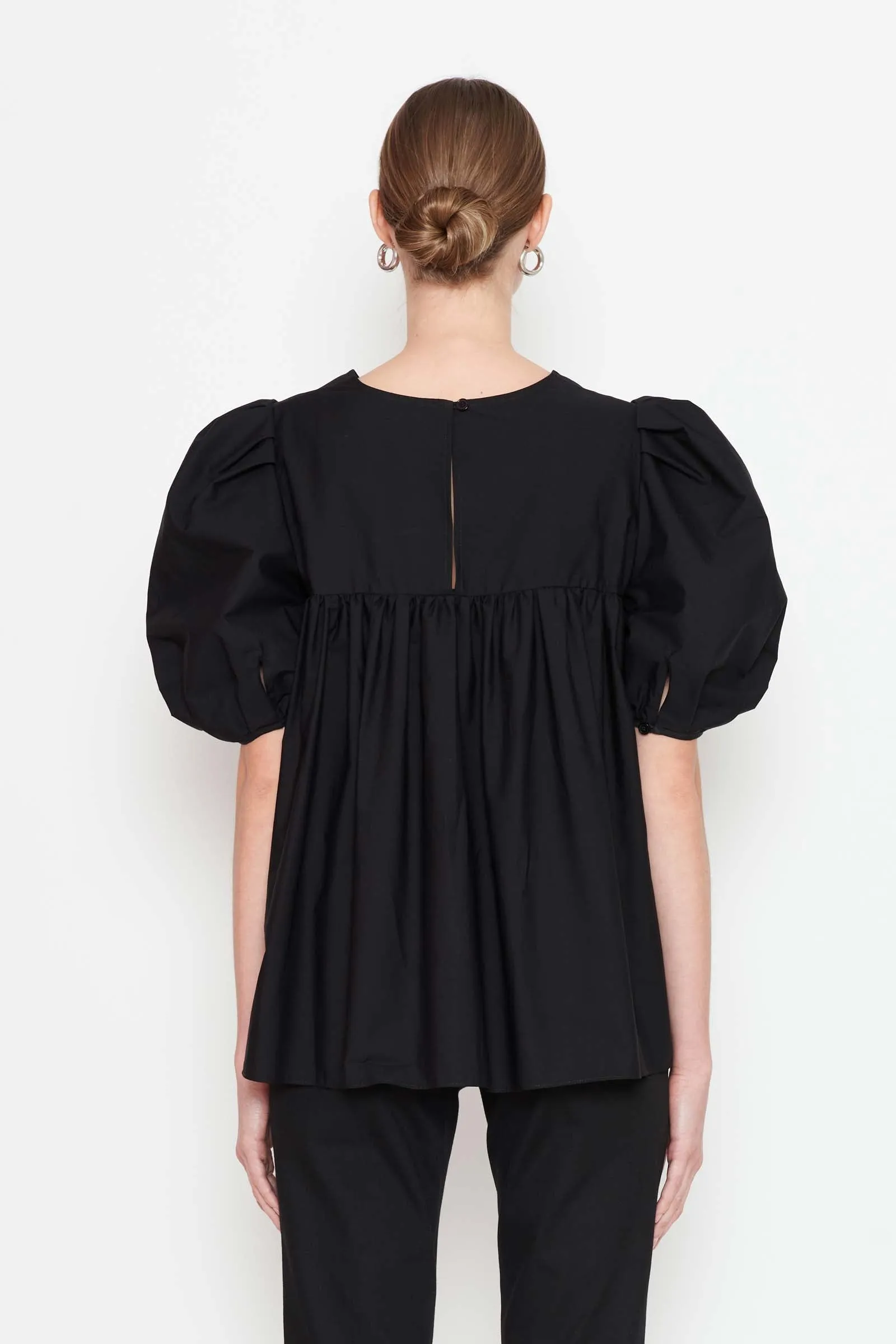 Tiered Puff Sleeve Blouse